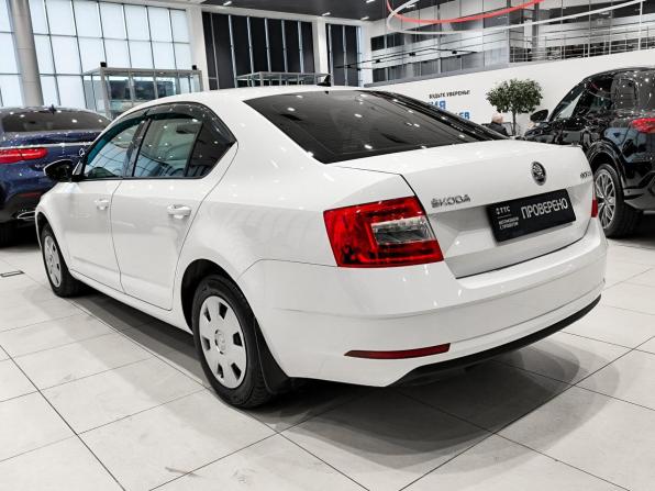 Skoda Octavia III (A7) Рестайлинг с пробегом 2018 года, цена 1 450 000 рублей, 168001 км, лифтбек, Автокод Объявления