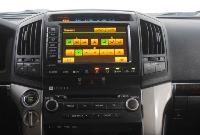 Toyota Land Cruiser 200 Series с пробегом 2011 года, цена 2 670 000 рублей, 398329 км, внедорожник, Автокод Объявления