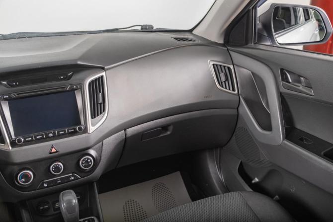 Hyundai Creta I Рестайлинг с пробегом 2018 года, цена 1 649 000 рублей, 105000 км, внедорожник, Автокод Объявления