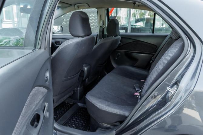 Toyota Yaris II с пробегом 2006 года, цена 470 000 рублей, 207000 км, седан, Автокод Объявления