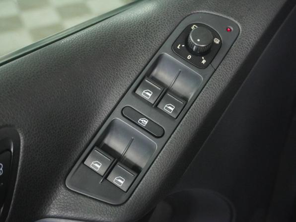 Volkswagen Tiguan I Рестайлинг с пробегом 2012 года, цена 1 279 000 рублей, 170974 км, внедорожник, Автокод Объявления