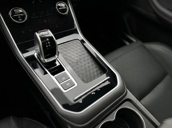 Chery Tiggo 8 I Рестайлинг с пробегом 2024 года, цена 1 905 000 рублей, 25000 км, внедорожник, Автокод Объявления