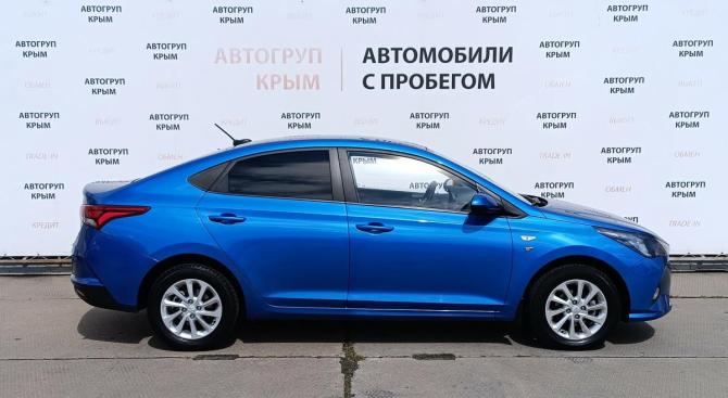 Hyundai Solaris II Рестайлинг с пробегом 2021 года, цена 1 670 000 рублей, 101024 км, седан, Автокод Объявления