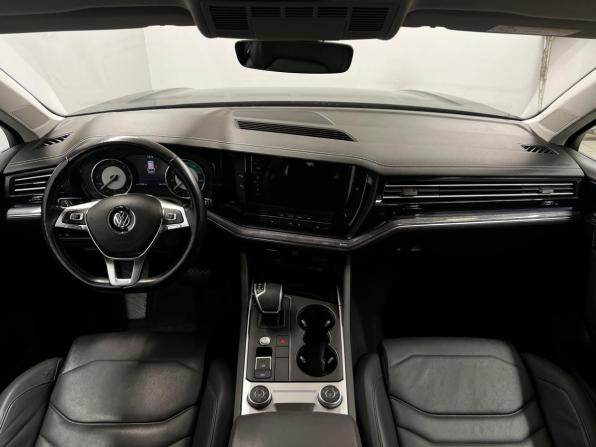 Volkswagen Touareg III с пробегом 2019 года, цена 4 655 000 рублей, 142170 км, внедорожник, Автокод Объявления