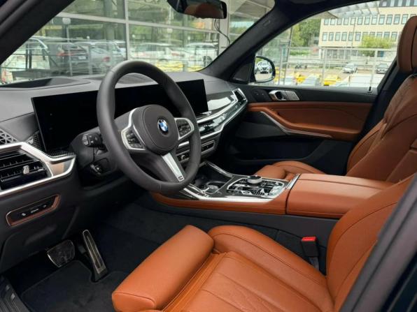 BMW X7 I (G07) Рестайлинг с пробегом 2026 года, цена 17 850 000 рублей, 10 км, внедорожник, Автокод Объявления