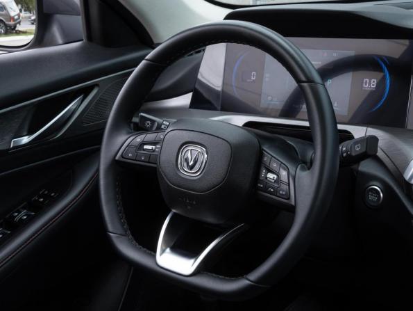 Changan CS35 Plus I Рестайлинг с пробегом 2023 года, цена 1 830 000 рублей, 31859 км, внедорожник, Автокод Объявления