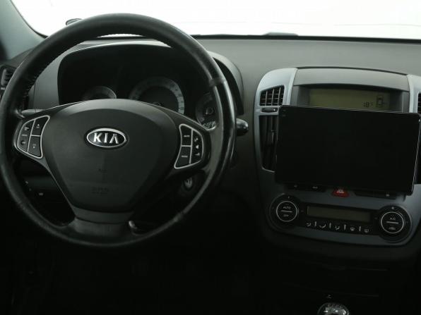 Kia Ceed I с пробегом 2008 года, цена 393 000 рублей, 323000 км, универсал, Автокод Объявления