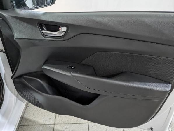 Hyundai Solaris II Рестайлинг с пробегом 2022 года, цена 1 455 000 рублей, 136830 км, седан, Автокод Объявления