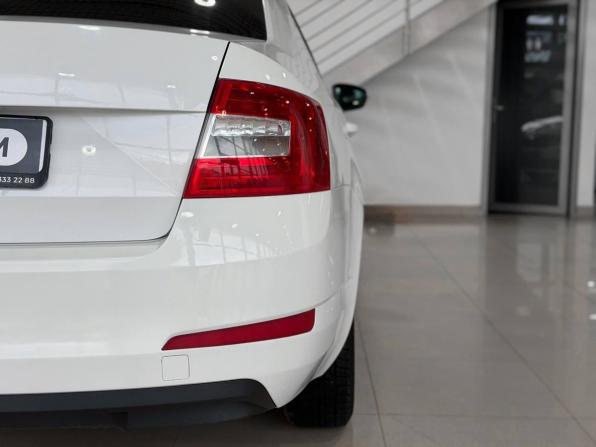 Skoda Octavia III (A7) с пробегом 2014 года, цена 1 189 900 рублей, 217000 км, лифтбек, Автокод Объявления