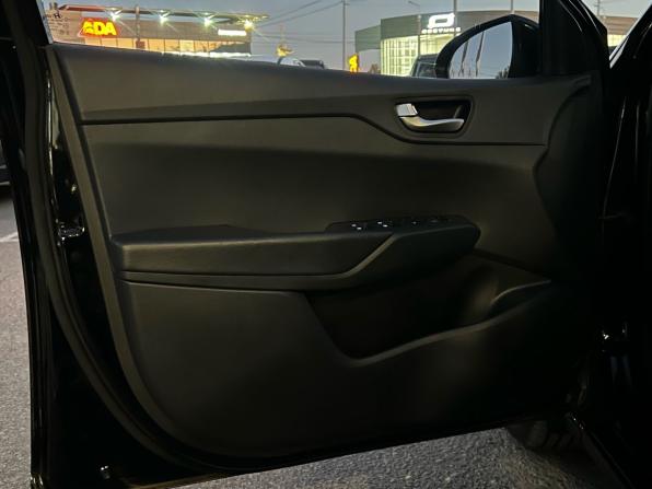 Hyundai Solaris II Рестайлинг с пробегом 2020 года, цена 1 649 000 рублей, 132299 км, седан, Автокод Объявления