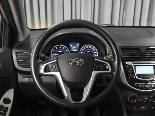 Hyundai Solaris I с пробегом 2012 года, цена 784 000 рублей, 239033 км, хэтчбек, Автокод Объявления