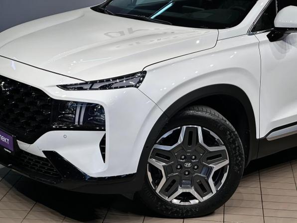 Hyundai Santa Fe IV Рестайлинг с пробегом 2022 года, цена 3 800 000 рублей, 42000 км, внедорожник, Автокод Объявления