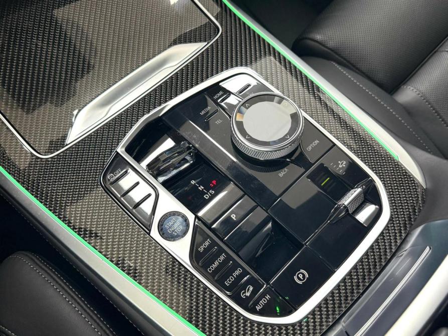 BMW X7 I (G07) Рестайлинг Красноярск  - изображение 13