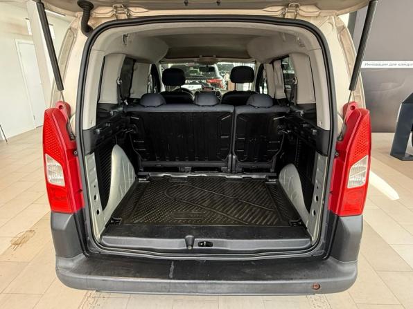 Peugeot Partner II с пробегом 2010 года, цена 656 000 рублей, 182500 км, компактвэн, Автокод Объявления