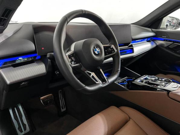 BMW 5 серии VIII (G60/G61/G68) с пробегом 2023 года, цена 7 735 000 рублей, 7301 км, седан, Автокод Объявления