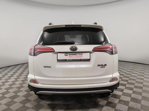 Toyota RAV4 IV (XA40) Рестайлинг с пробегом 2018 года, цена 2 125 000 рублей, 205780 км, внедорожник, Автокод Объявления