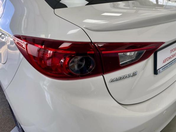 Mazda 3 III (BM) с пробегом 2014 года, цена 1 325 000 рублей, 64231 км, седан, Автокод Объявления