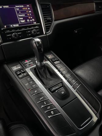 Porsche Macan I с пробегом 2014 года, цена 2 580 000 рублей, 88485 км, внедорожник, Автокод Объявления