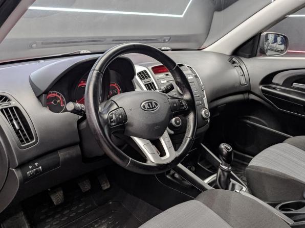Kia Ceed I Рестайлинг с пробегом 2011 года, цена 1 000 000 рублей, 49664 км, универсал, Автокод Объявления
