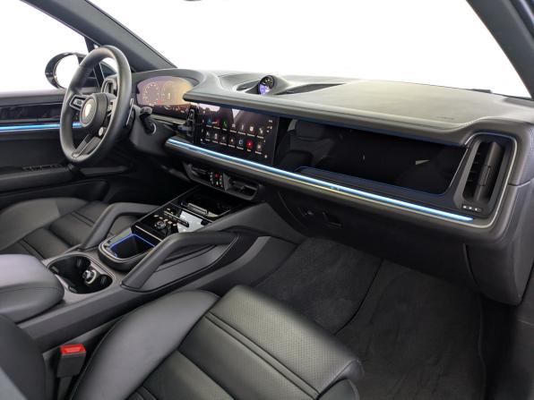 Porsche Cayenne III Рестайлинг с пробегом 2024 года, цена 12 990 000 рублей, 51790 км, внедорожник, Автокод Объявления