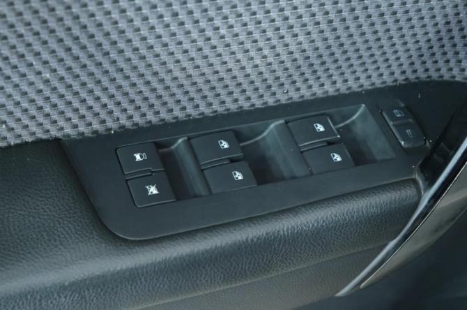 Chevrolet Captiva I с пробегом 2008 года, цена 899 000 рублей, 240000 км, внедорожник, Автокод Объявления