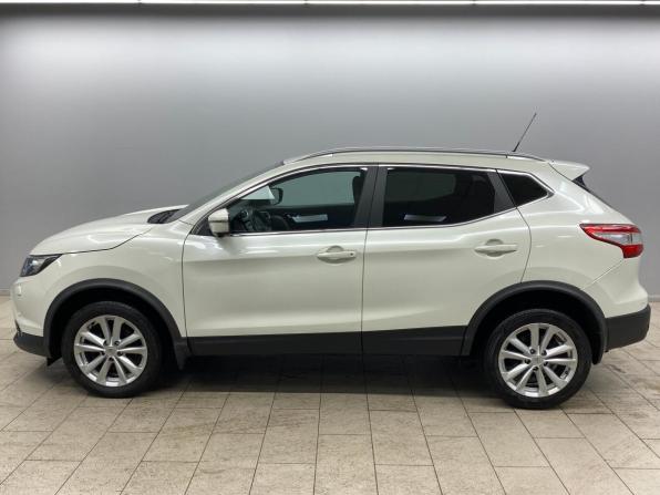 Nissan Qashqai II с пробегом 2016 года, цена 1 584 000 рублей, 83069 км, внедорожник, Автокод Объявления