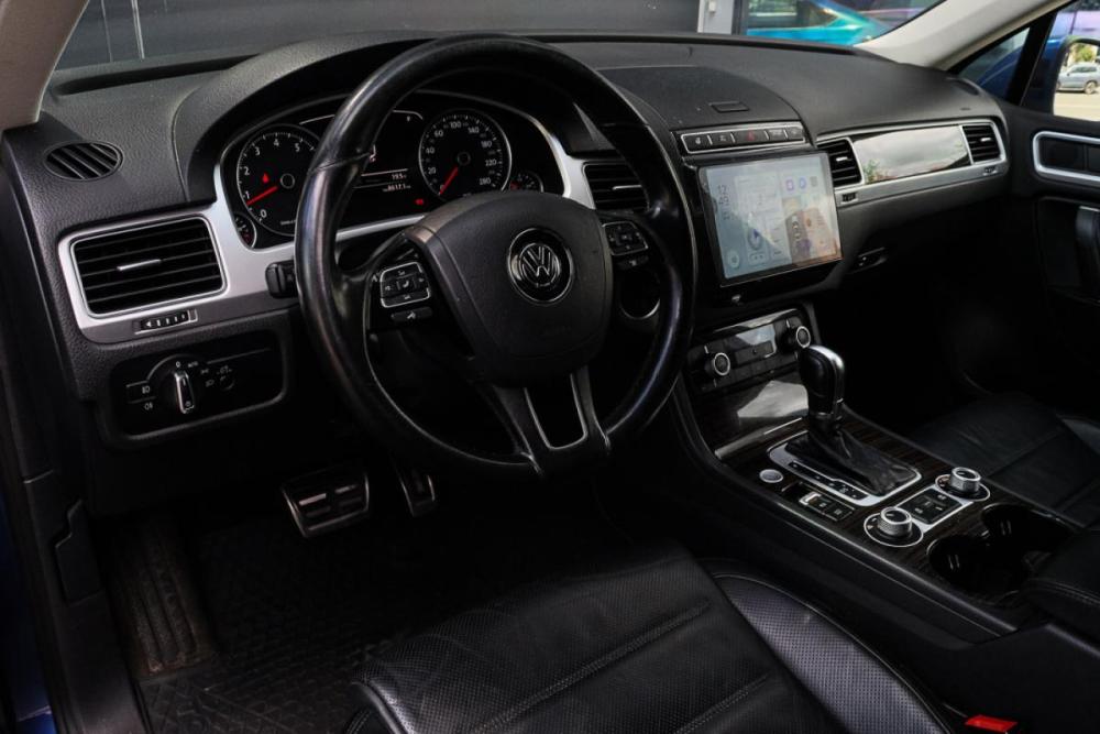Volkswagen Touareg II Рестайлинг Москва  - изображение 14