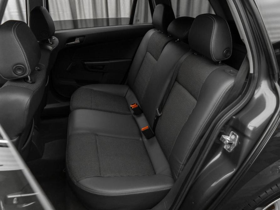 Opel Astra H Рестайлинг Москва  - изображение 14