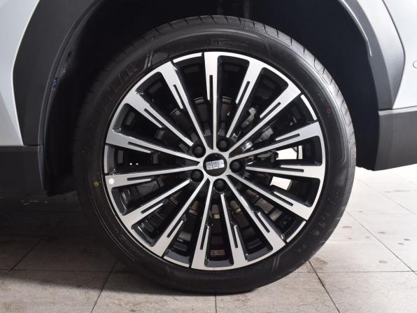 Geely Galaxy M7 с пробегом 2026 года, цена 3 845 995 рублей, 17 км, внедорожник, Автокод Объявления