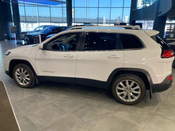 Jeep Cherokee V (KL) с пробегом 2014 года, цена 1 425 000 рублей, 177000 км, внедорожник, Автокод Объявления