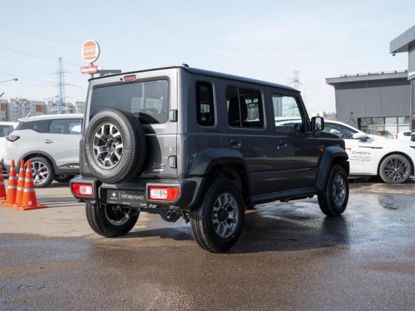 Suzuki Jimny IV с пробегом 2025 года, цена 3 950 000 рублей, 12 км, внедорожник, Автокод Объявления