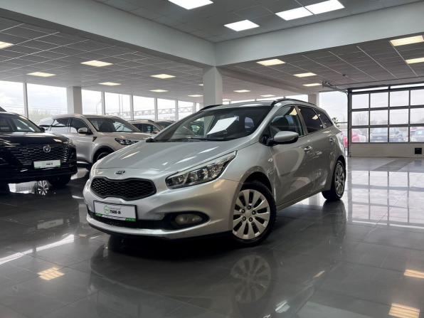 Kia Ceed II с пробегом 2013 года, цена 755 000 рублей, 206502 км, универсал, Автокод Объявления