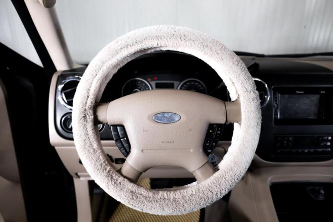 Ford Expedition II с пробегом 2005 года, цена 949 000 рублей, 347961 км, внедорожник, Автокод Объявления