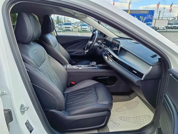 Chery Arrizo 8 с пробегом 2024 года, цена 2 149 995 рублей, 20240 км, седан, Автокод Объявления