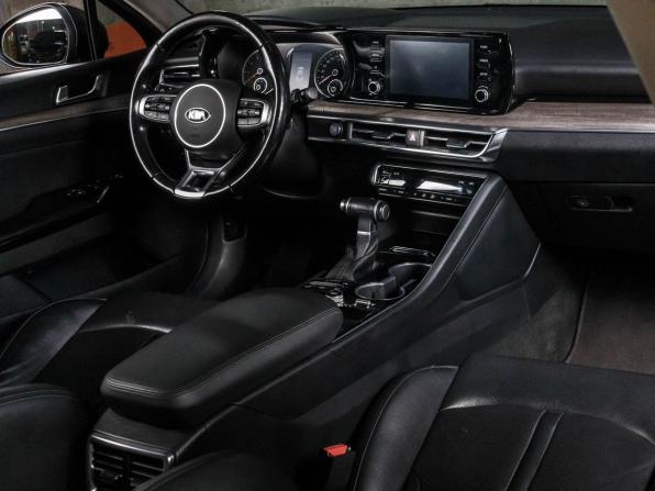 Kia K5 III с пробегом 2021 года, цена 2 390 000 рублей, 126491 км, седан, Автокод Объявления