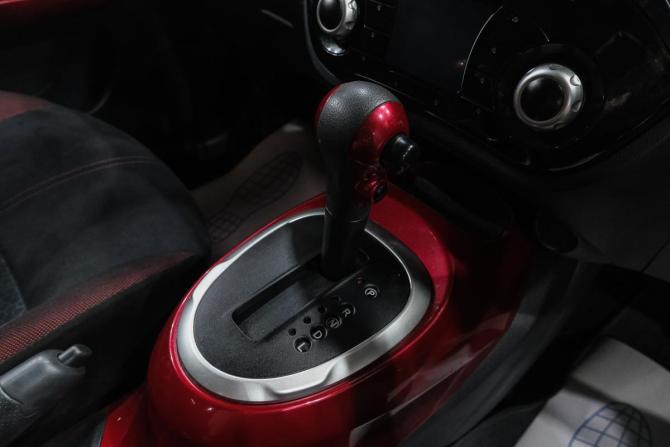 Nissan Juke I Рестайлинг с пробегом 2019 года, цена 1 619 000 рублей, 182067 км, внедорожник, Автокод Объявления