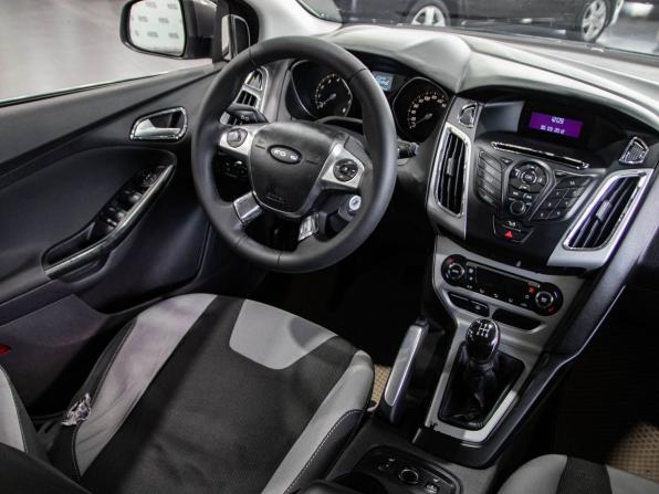 Ford Focus III с пробегом 2012 года, цена 687 000 рублей, 156000 км, хэтчбек, Автокод Объявления