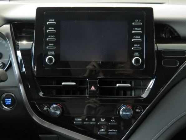 Toyota Camry VIII (XV70) Рестайлинг с пробегом 2022 года, цена 3 350 000 рублей, 56174 км, седан, Автокод Объявления
