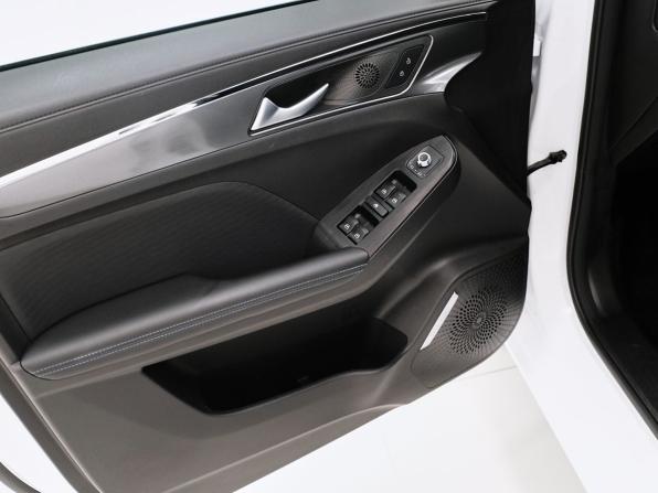 Haval Jolion I с пробегом 2023 года, цена 2 016 000 рублей, 60028 км, внедорожник, Автокод Объявления