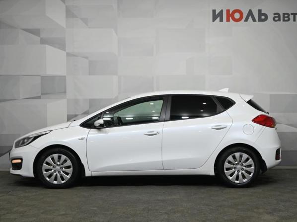 Kia Ceed II Рестайлинг с пробегом 2017 года, цена 1 250 000 рублей, 181934 км, хэтчбек, Автокод Объявления