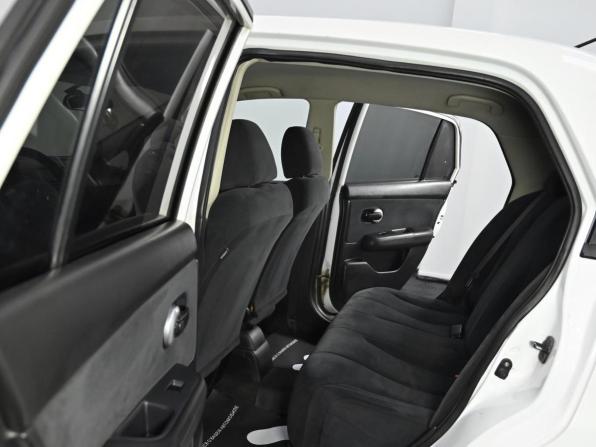 Nissan Tiida I Рестайлинг с пробегом 2012 года, цена 439 000 рублей, 170000 км, седан, Автокод Объявления