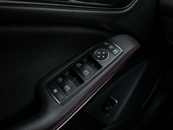 Mercedes-Benz CLA I (C117 X117) Рестайлинг с пробегом 2016 года, цена 2 120 000 рублей, 98168 км, седан, Автокод Объявления