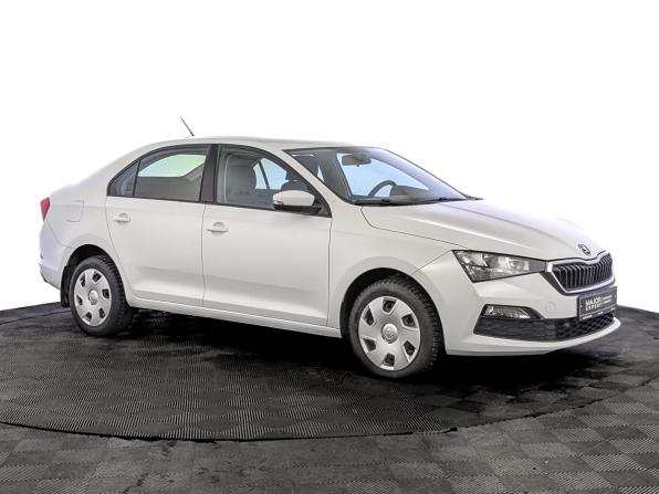Skoda Rapid II с пробегом 2021 года, цена 1 110 000 рублей, 194871 км, лифтбек, Автокод Объявления