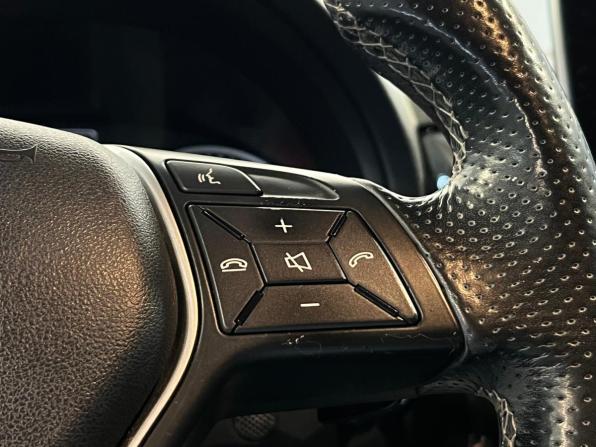 Mercedes-Benz B-Класс II (W246) с пробегом 2013 года, цена 1 250 000 рублей, 150699 км, хэтчбек, Автокод Объявления