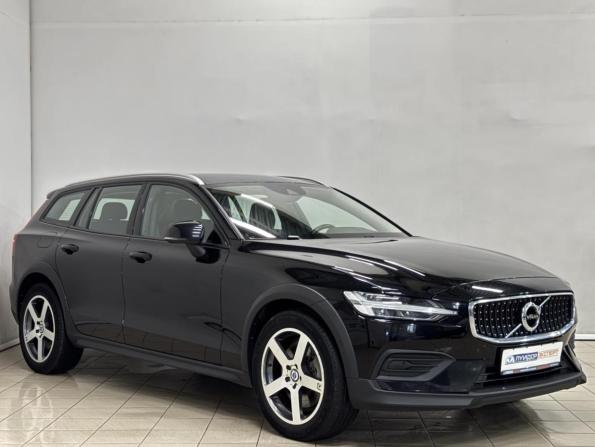 Volvo V60 Cross Country II с пробегом 2021 года, цена 3 549 000 рублей, 119000 км, универсал, Автокод Объявления