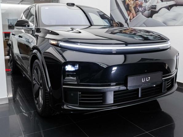 Новый Li Auto (Lixiang) L7 I Рестайлинг 2025 года, цена 10 690 000 рублей, внедорожник, Автокод Объявления