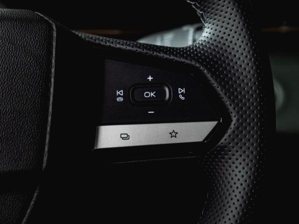 Changan Lamore с пробегом 2024 года, цена 2 650 000 рублей, 19 км, седан, Автокод Объявления
