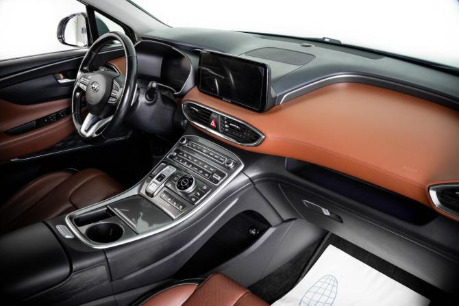 Hyundai Santa Fe IV Рестайлинг с пробегом 2022 года, цена 3 990 000 рублей, 98989 км, внедорожник, Автокод Объявления