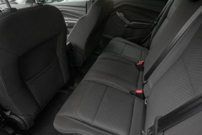 Ford Kuga II Рестайлинг с пробегом 2018 года, цена 1 698 000 рублей, 106122 км, внедорожник, Автокод Объявления