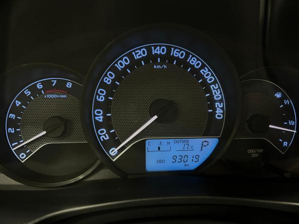Toyota Corolla XI (E160 E170 E180) с пробегом 2013 года, цена 1 420 000 рублей, 93000 км, седан, Автокод Объявления